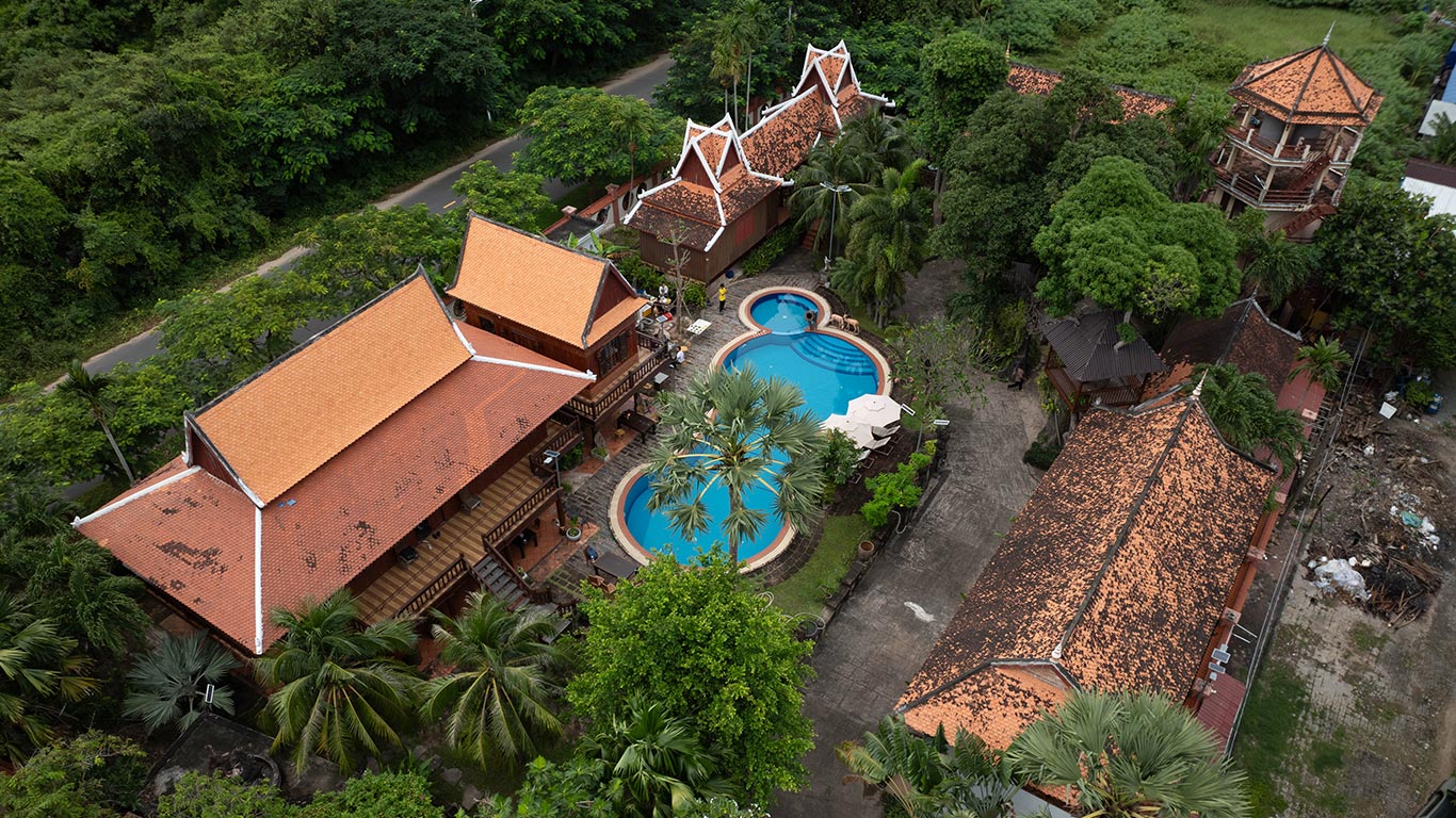 Yellow Sun Kep - Guesthouse, Hostel, and Restaurant in Kep, Cambodia